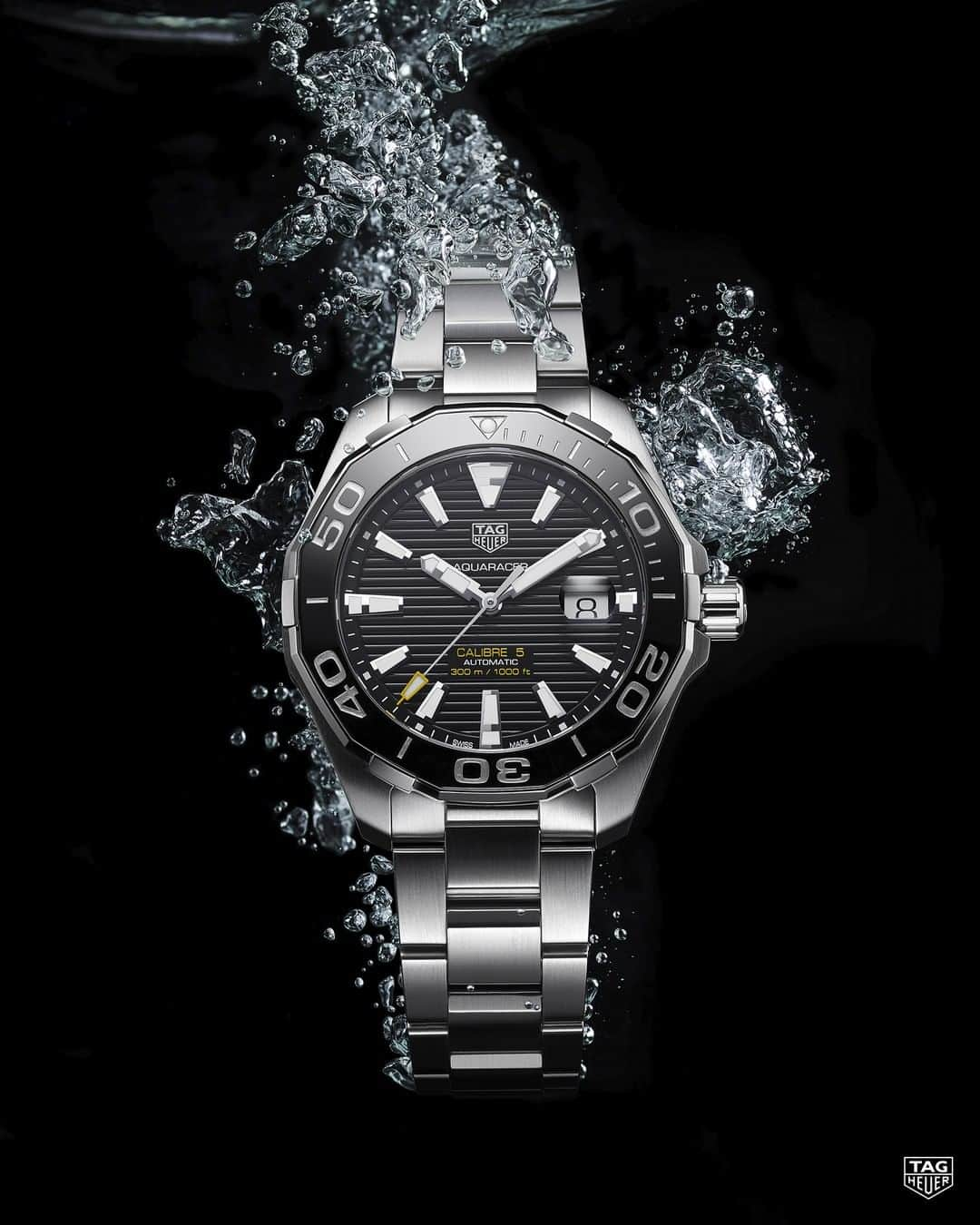 タグ・ホイヤーさんのインスタグラム写真 - (タグ・ホイヤーInstagram)「Explore the vast unknown with the #TAGHeuerAquaracer Calibre 5.  Discover more via the link in our bio.」7月20日 1時00分 - tagheuer