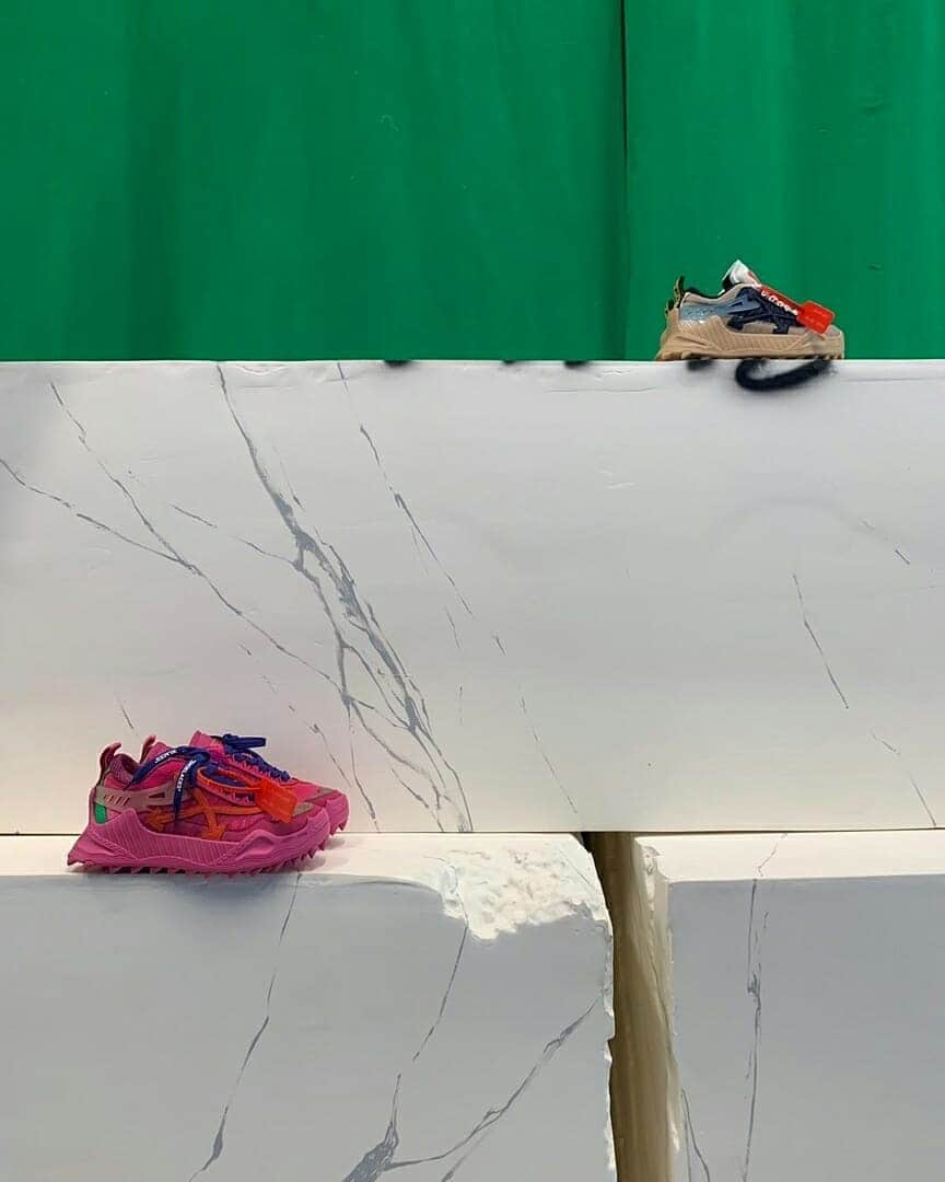 OFF-WHITE C/O VIRGIL ABLOHさんのインスタグラム写真 - (OFF-WHITE C/O VIRGIL ABLOHInstagram)「women's Off-White™ ODSY-1000 sneakers now available at @em___pty___gallery」7月20日 1時20分 - off____white