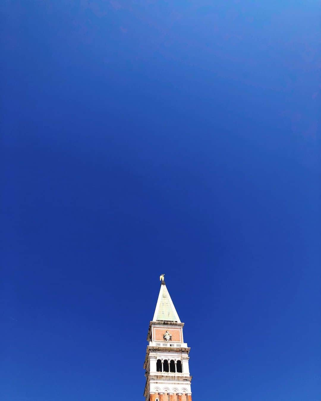 中村貞裕さんのインスタグラム写真 - (中村貞裕Instagram)「#venice #sky #晴天 #雲一つない」7月20日 1時31分 - transit_nakamura