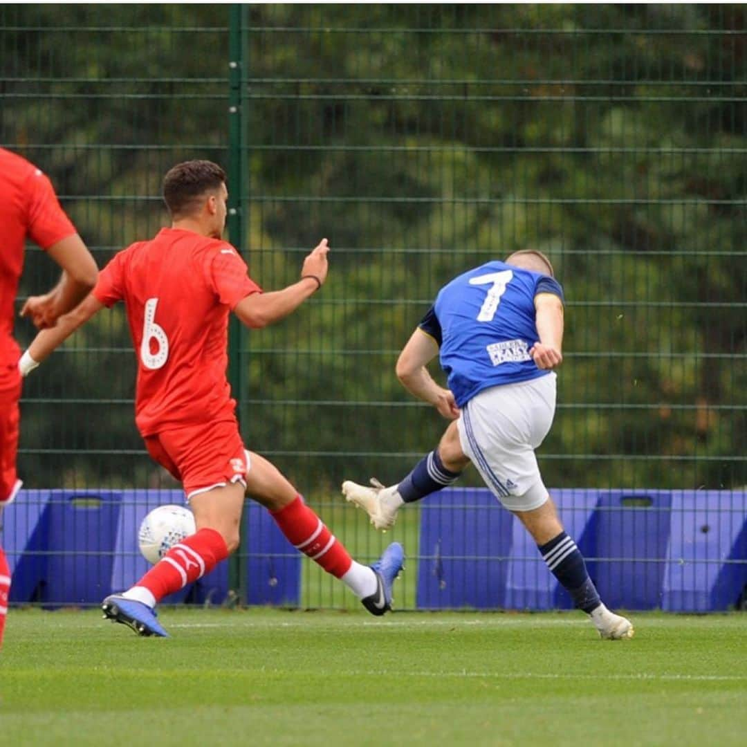 ダニエル・クローリーさんのインスタグラム写真 - (ダニエル・クローリーInstagram)「Nice to play my first game with @bcfc happy with my first goal #KRO」7月20日 2時03分 - danielcrowley10