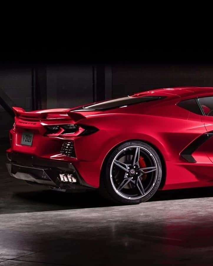 Classics Dailyさんのインスタグラム写真 - (Classics DailyInstagram)「The new 2020 Corvette! What are your thoughts? _ @chevroletperformance #C8 #Corvette #musclecar  #classic #speed #vehicles  #cargram #carstagram #amazing_cars #fastcar #motors #engine #horsepower #musclecar #amazingcars #classicsdaily」7月20日 2時10分 - classicsdaily