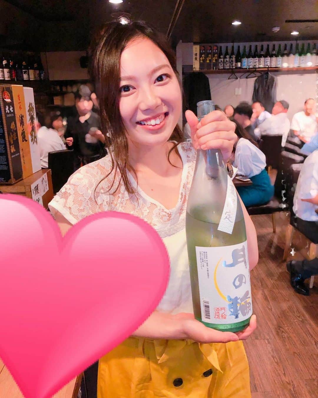 志村玲那さんのインスタグラム写真 - (志村玲那Instagram)「#昨日は日本酒の飲み放題に行ってたくさん飲み比べてきました🦋 #くらうでぃが一番美味しかったなぁ。 #今ふとLINEをみてたらいろんな人によくわかんないLINE送ってしまっていて全力で反省しているところです。 #いつもはこんなことしないです。」7月20日 13時12分 - rena_shimura