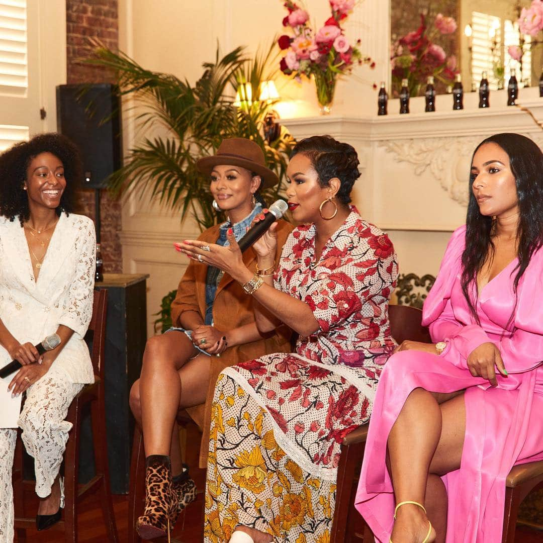 ケリー・ヒルソンさんのインスタグラム写真 - (ケリー・ヒルソンInstagram)「We were asked, “What is #BlackGirlMagic?” @essencefest was full of it!!! 😌✨ We celebrated 9 black women who do amazing things for the #NewOrleans community at the “Cheers To Her” Brunch w/ @askdrjess, and spoke to @iamdanicanada of @bossipofficial while there. ❤️ ...Well, that’s a wrap on #EssenceFestival! Thanks to @essence & @cocacola teams for such a beautiful weekend!!! #IfNotForMyGirls Shouts to @erikumphery for capturing the entire campaign!!」7月20日 4時04分 - kerihilson