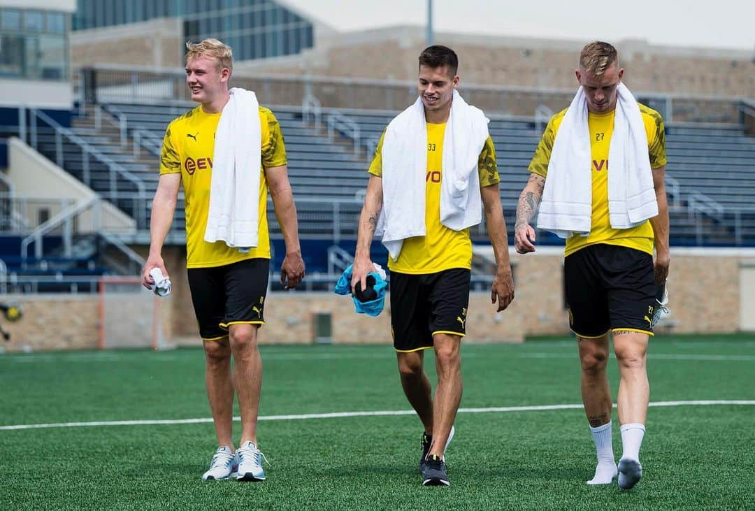 ボルシア・ドルトムントさんのインスタグラム写真 - (ボルシア・ドルトムントInstagram)「✌️Squad is ready for tonight 👉 Match against @liverpoolfc! #bvbusa #LFCBVB #bvb #borussiadortmund #liverpoolfc #notredame #southbend #usa #🇺🇸」7月20日 4時17分 - bvb09