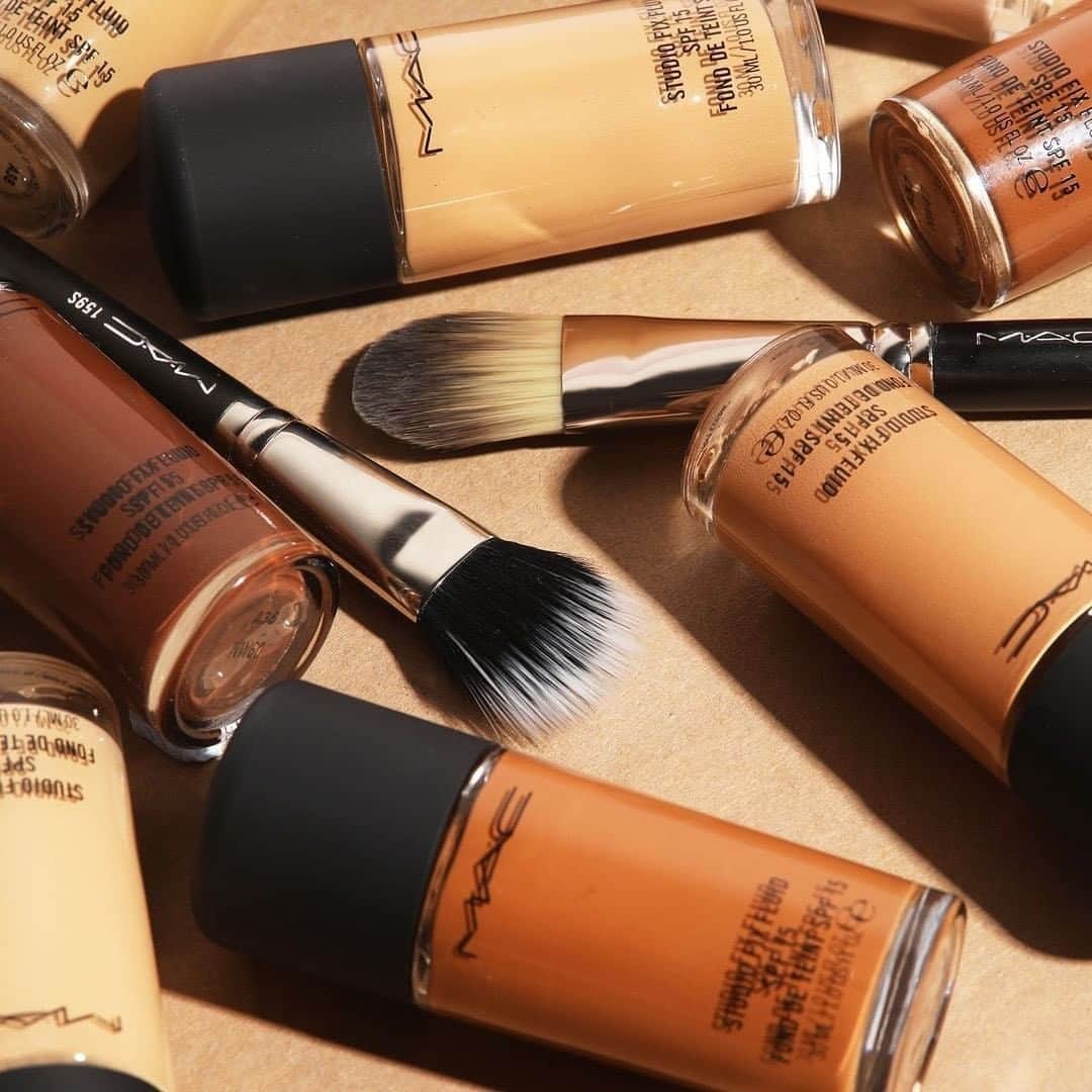 M·A·C Cosmetics Canadaさんのインスタグラム写真 - (M·A·C Cosmetics CanadaInstagram)「Find your match with Studio Fix Fluid SPF 15. ☝🏻👋🏼🤙🏽👌🏾✋🏿 All day wear and a medium-to-full coverage available in over 60 shades. Repost @maccosmeticsgreece」7月20日 4時18分 - maccosmeticscanada