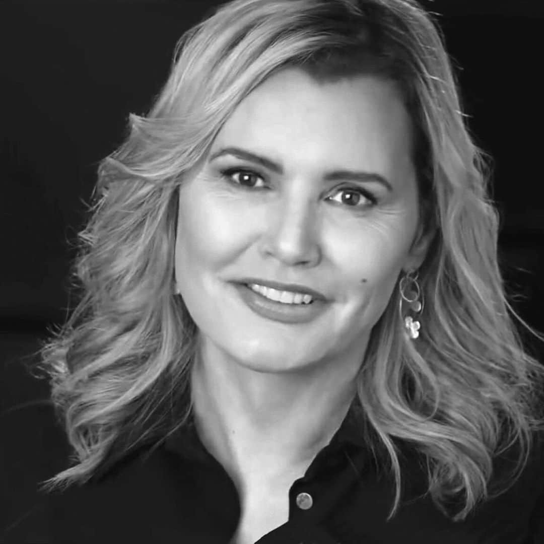 デビッドヤーマンのインスタグラム：「As a child, Geena Davis dreamed of being an actress. After starring in films like “Thelma & Louise” and “A League of Their Own,” she went on to create @gdigm, a research-based organization working within the media and entertainment industry. We partnered with Davis as executive producers of #ThisChangesEverything, a new documentary combining first-person interviews with compelling data from @gdigm about the need for gender balance in Hollywood.」
