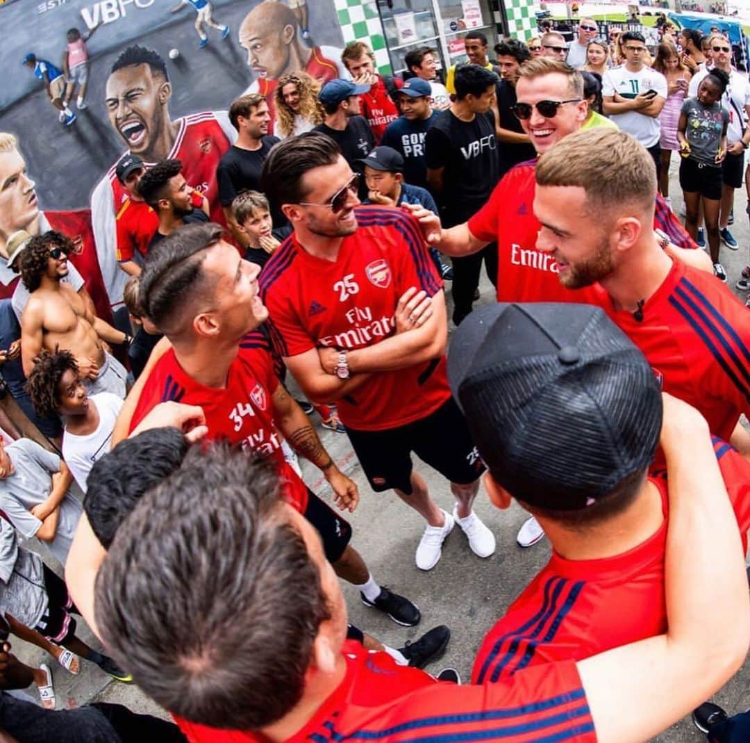 カラム・チャンバースのインスタグラム：「It’s been a pleasure LA 🇺🇸 #arsenalinusa」