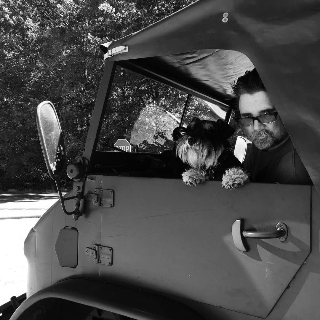 ミシェル・フォーブスさんのインスタグラム写真 - (ミシェル・フォーブスInstagram)「#tbt missing this guy a ton. And our adventures. And his #unimog. @jeffreyprattgordon You are one of a kind. 🎯  #camping #asher #chattahoocheenationalforest 🌲」7月20日 5時43分 - iammichelleforbes