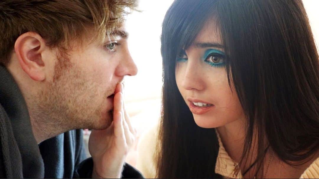 シェーン・ドーソンのインスタグラム：「The Return of Eugenia Cooney - Link in Bio」