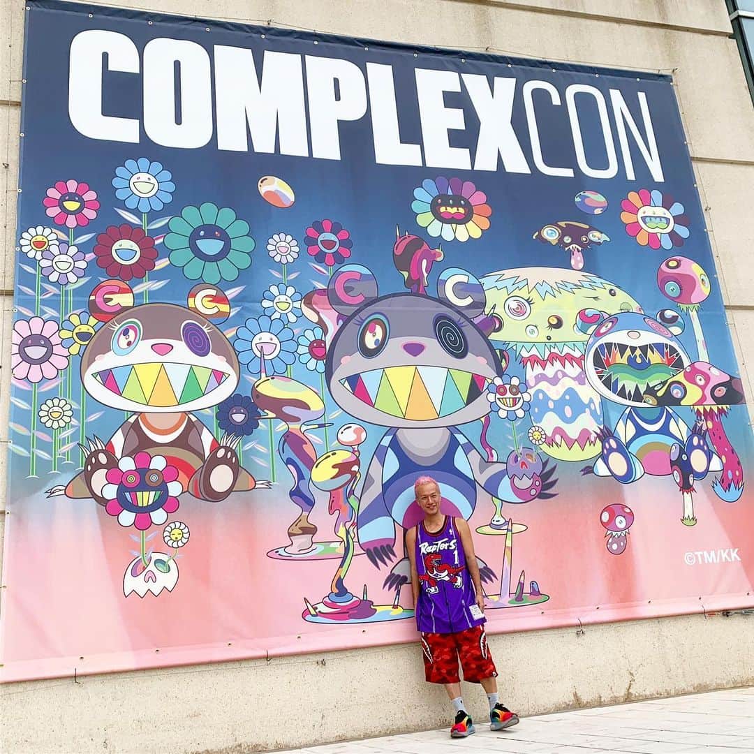 照屋 健太郎さんのインスタグラム写真 - (照屋 健太郎Instagram)「📍 @complexcon Chicago 🇺🇸 ©︎TM/KK スターウォーズセレブレーションぶり 今年２回目のシカゴです。 🅿️hoto by "日夕佳" 😊🌈」7月20日 6時46分 - libertyforce_teruya