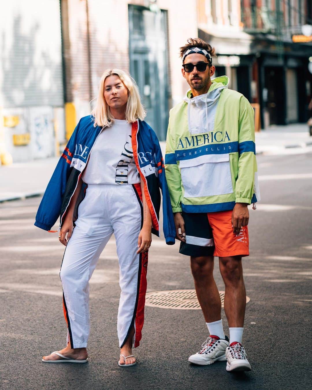 ペリーエリスのインスタグラム：「We spent the day with @hustonconti and @lexidcross, friends and co-founders of @shoesof. Check out our story for all the fun. #PerryEllisAmerica」