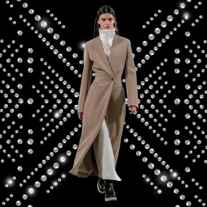 Saks Fifth Avenueのインスタグラム：「RUNWAY TO REALITY: @therow introduces the new way to wear neutrals in their Fall 2019 collection. Pre-order the collection, now at Saks. #SaksStyle」