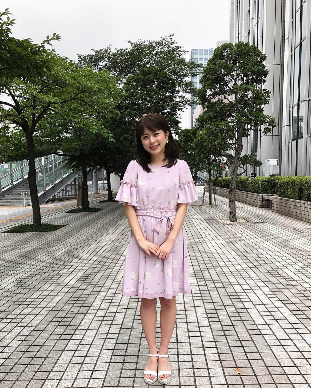 沖田愛加さんのインスタグラム写真 - (沖田愛加Instagram)「今週末は不安定なお天気が続くので折りたたみの傘を持ってお出かけください😽💗 . #めざど」7月20日 9時37分 - okita_aika