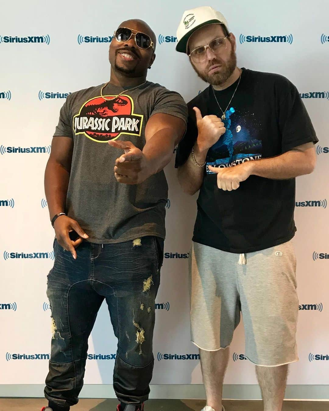 ページ・ケネディさんのインスタグラム写真 - (ページ・ケネディInstagram)「How in the world do i look smaller than @onemorejude this crazy. Lol. @alloutshow @shade45 always fun. #Detroit listen to the interview on demand.」7月20日 10時51分 - pagekennedy