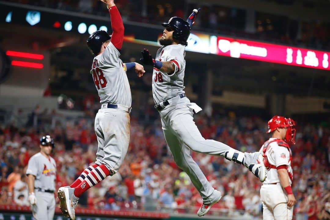 セントルイス・カージナルスさんのインスタグラム写真 - (セントルイス・カージナルスInstagram)「A 10-RUN INNING! 🤯」7月20日 11時25分 - cardinals