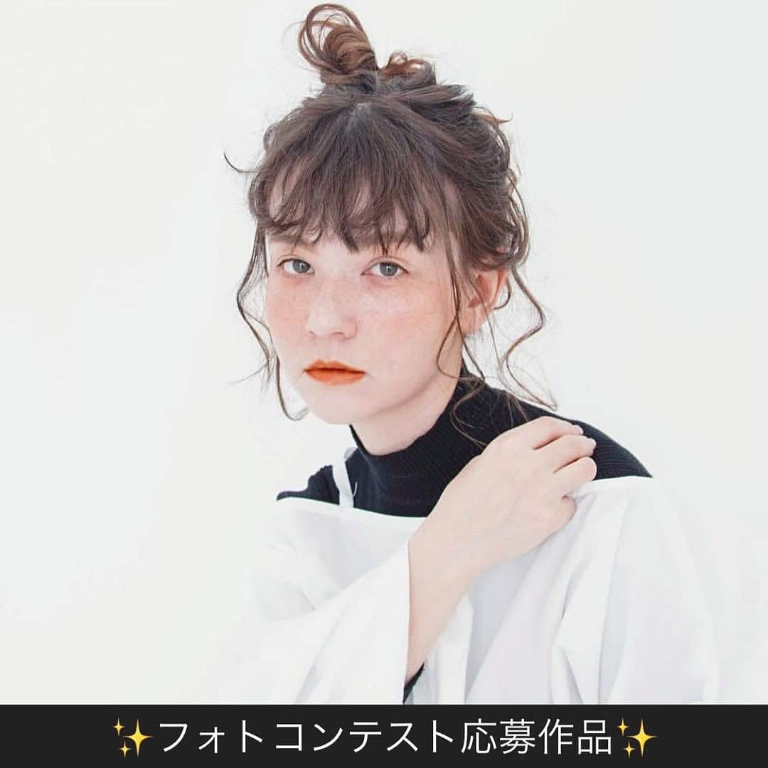 HAIRさんのインスタグラム写真 - (HAIRInstagram)「優勝者はニューヨーク研修に行けちゃう！ さらにNYLON誌面に載るチャンスも!? ↓ NYLON×HAIRのフォトコンテスト開催中↓ 応募作品を紹介していきます♫ ======================== ✨応募方法はこれだけ✨ 指定のハッシュタグをつける #スティーブンノルコンテスト #LadyinNY #スティーブンノル #STEPHENKNOLL  詳しくは、 ハイライトのリンク先よりご確認ください♡♡ ======================== #repost @ryo_t528  freckles orange makeup 🎨 お団子めっちゃ可愛い😍 #おだんごヘア  #お団子ヘア  #お団子アレンジ #ヘアアレンジ #だんごだんご大家族  #clannad #スティーブンノルコンテスト  #ladyinny  #スティーブンノル  #stephenknoll」7月20日 22時31分 - hair.cm