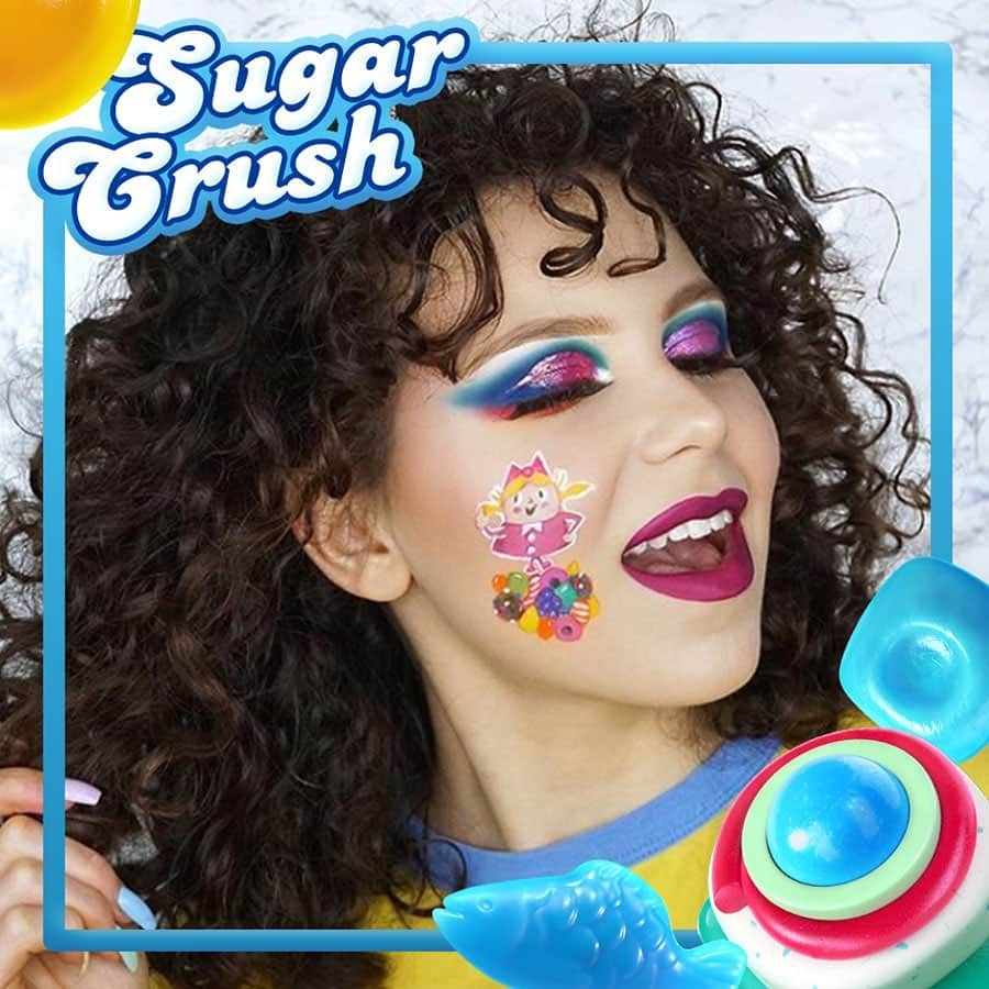 Candy Crushさんのインスタグラム写真 - (Candy CrushInstagram)「Getting ready for a Sweet and colorful weekend 💅🍭 (📸: @alessia_pini) #WeekendFeels #WeekendReady #makeup」7月20日 21時05分 - candycrushsaga