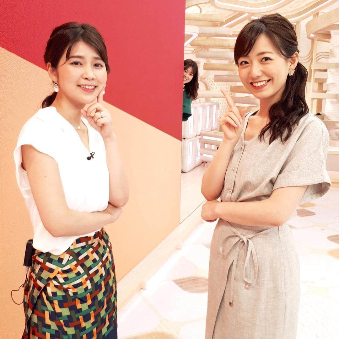 フジテレビ「プライムニュース イブニング」さんのインスタグラム写真 - (フジテレビ「プライムニュース イブニング」Instagram)「先週お休みだった竹内アナ。﻿ 実は虫垂炎だったんです😣。﻿ もうすっかり元気💪元気💪。﻿ きょうは久々に 秋田犬・マサルのぬいぐるみと一緒に📸。﻿ ﻿ そして、今週も…﻿ スタジオの隅から顔を出しているのは誰❓❓﻿ ﻿ あすは、参院選の投開票日❗️﻿ 19:56～は『Live選挙サンデー』を放送。﻿ 是非、ご覧下さい‼️﻿ ﻿ #元気です﻿ #秋田犬保存会﻿ #マサル﻿ #live選挙サンデー﻿ #投票に行こう﻿ #誰？﻿ ﻿ #竹内友佳﻿ トップス、スカート #cotelac @cotelac_officiel﻿ ピアス #お世話や @osewaya_official ﻿ #野島卓﻿ ネクタイ #フェアファックス @fairfaxtokyo﻿ #内田嶺衣奈 @reina.uchida﻿ ワンピース #tonal @tonal_official ﻿ ﻿ #加藤綾子 #風間晋 #木村拓也 #酒井千佳 #荘口彰久 #副島淳 #福原直英 #佐々木恭子 #小澤陽子 #海老原優香 #安宅晃樹 ﻿ #フジテレビ #アナウンサー #ライブニュースイット」7月20日 21時08分 - livenews_it