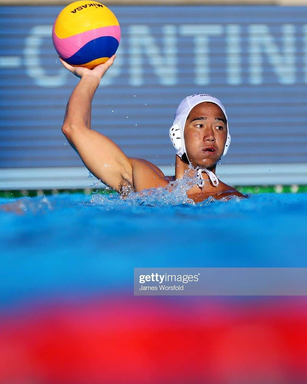 荒井陸さんのインスタグラム写真 - (荒井陸Instagram)「☑️ 🇯🇵🇯🇵🇯🇵🇯🇵🇯🇵 Here is a match I never can lose.  #waterpolo#japan#nationalteam#worldchampionship #vizilabda#pallanuoto#FINAGwangju2019#korea #2019광주FINA세계수영선수권대회#인스타그램#팔로미」7月20日 21時12分 - a2desu