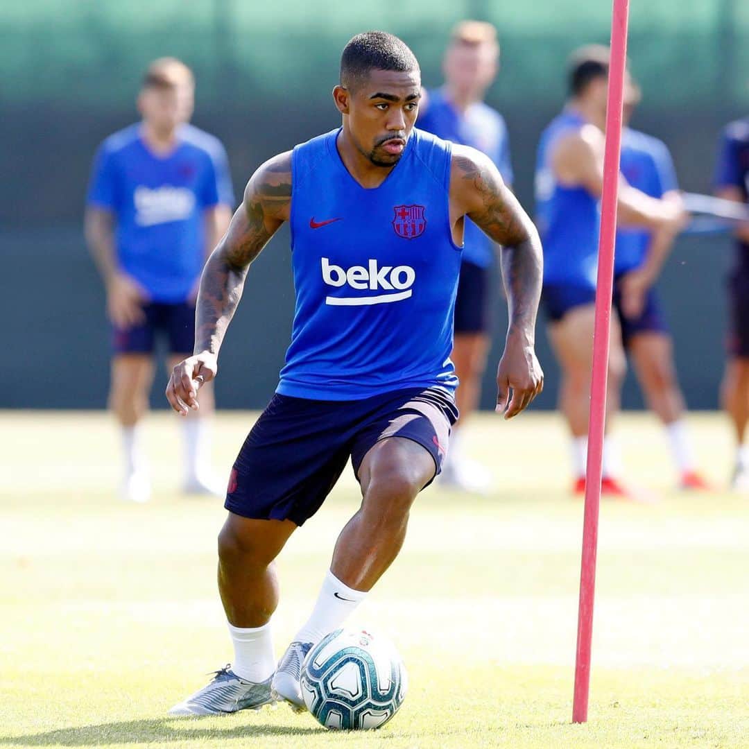 マウコム・フィリペ・シウヴァ・デ・オリヴェイラのインスタグラム：「A preparação continua vamos que vamos 🔴🔵」