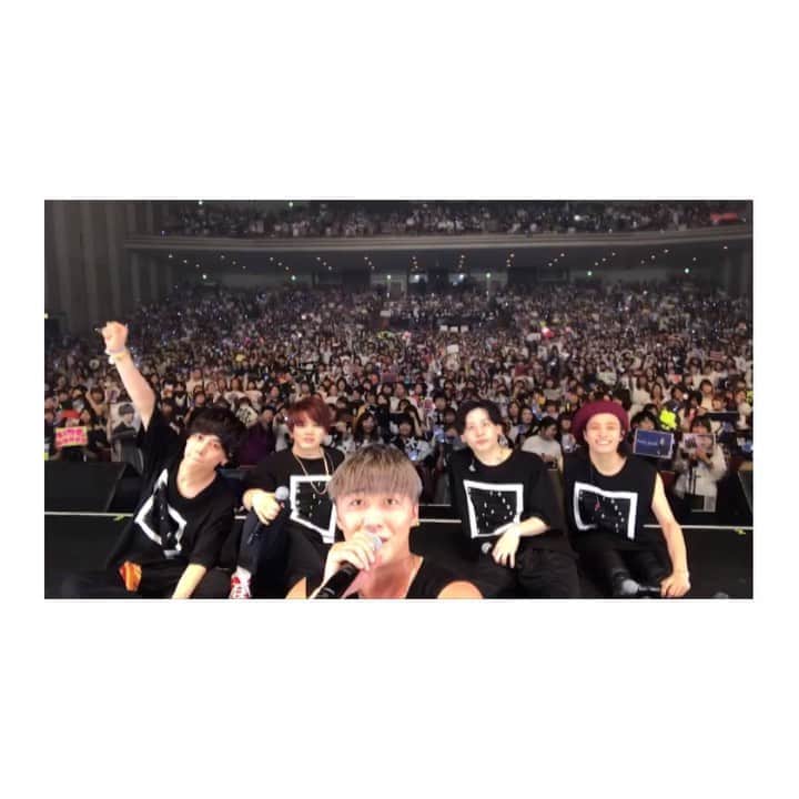 岩岡徹のインスタグラム：「愛知公演‼︎ ありがとうございました🍤🙂 #da_ice  #besttour  #愛知」