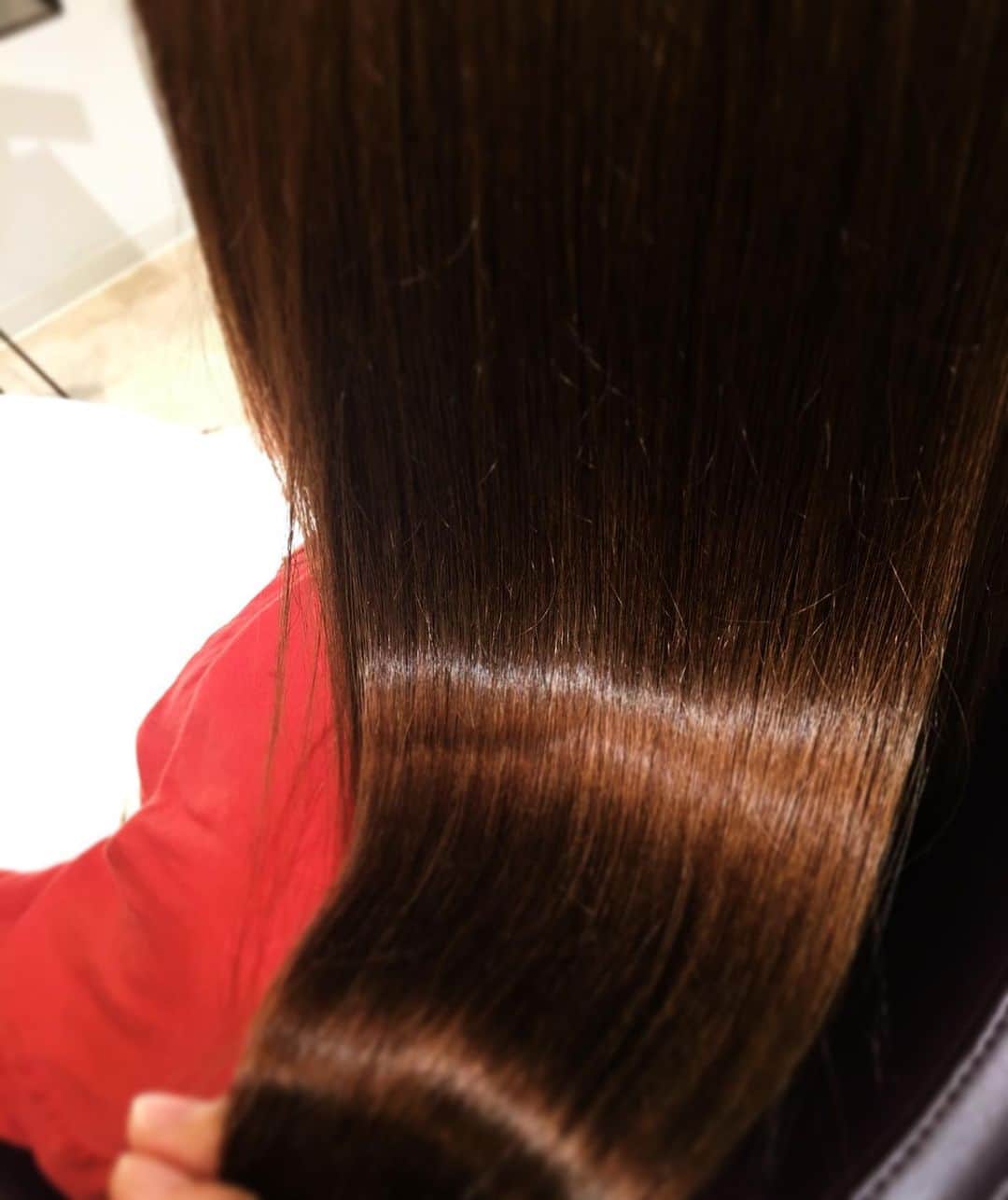 美髪クリニックさんのインスタグラム写真 - (美髪クリニックInstagram)「#美髪クリニック . 毎月 #美髪エステ  して下さる サロンスタッフさん🤗💗 . . TEL 0662514141 大阪府大阪市中央区西心斎橋1-9-13 AH御堂清水町ビル5階 (完全予約制) . . #美髪 #美髪ケア #髪質改善 #艶髪 #心斎橋 #大阪 #トリートメント #難波 #美容室 #ケアリスト #ヘアケア #ヘッドスパ #オーガニック #オーガニックコスメ #コスメクローゼット #ヘアエステ  #アンチエイジング #ヘアエイジング #カウンセリング #ツヤ #つや」7月20日 21時45分 - bigamiclinic