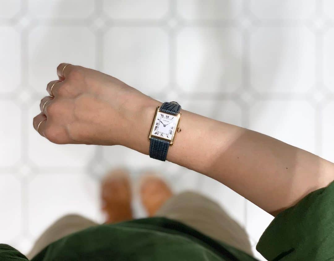 HIROBさんのインスタグラム写真 - (HIROBInstagram)「-HIROB LUMINE新宿店-﻿ ﻿ ・Vintage Cartier﻿  タンクコレクション⌚️﻿ ﻿ 1. タンクLC SM ¥685,000+tax﻿ ﻿ 2.タンクLC  LM ¥585,000+tax﻿ ﻿ 3.タンクアロンジェ ¥505,000+tax﻿ ﻿ 4.タンクフランセーズSM YG ¥485,000+tax﻿ ﻿ 5.タンクフランセーズSM WG ¥450,000+tax﻿ ﻿ tel:03-5908-2680﻿ ﻿ #hirob﻿ #hirobshinjyuku﻿ #baycrews﻿ #antiquewatch﻿ #vintagewatch﻿ #cartier﻿ ﻿ #ヒロブ﻿ #ヒロブ新宿﻿ #ベイクルーズ﻿ #アンティークウォッチ﻿ #ヴィンテージウォッチ﻿ #カルティエ」7月20日 22時09分 - hirob.jp