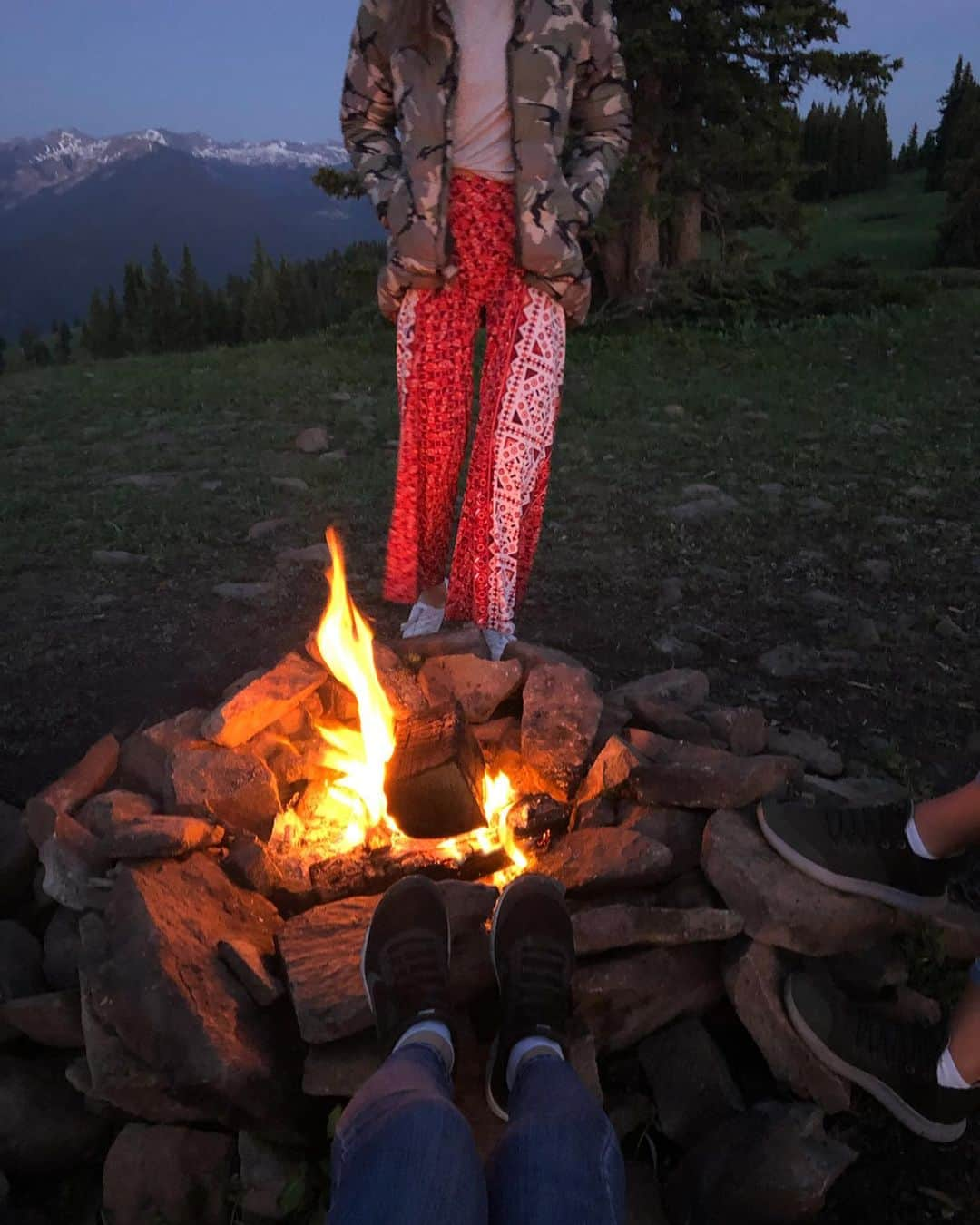 澄那シュトゥーダーさんのインスタグラム写真 - (澄那シュトゥーダーInstagram)「Thank you Chrissy and Andy for driving us up Aspen Mountain and letting us be part of such a great memory. Serious fun we had ✨」7月20日 13時41分 - suminastuder