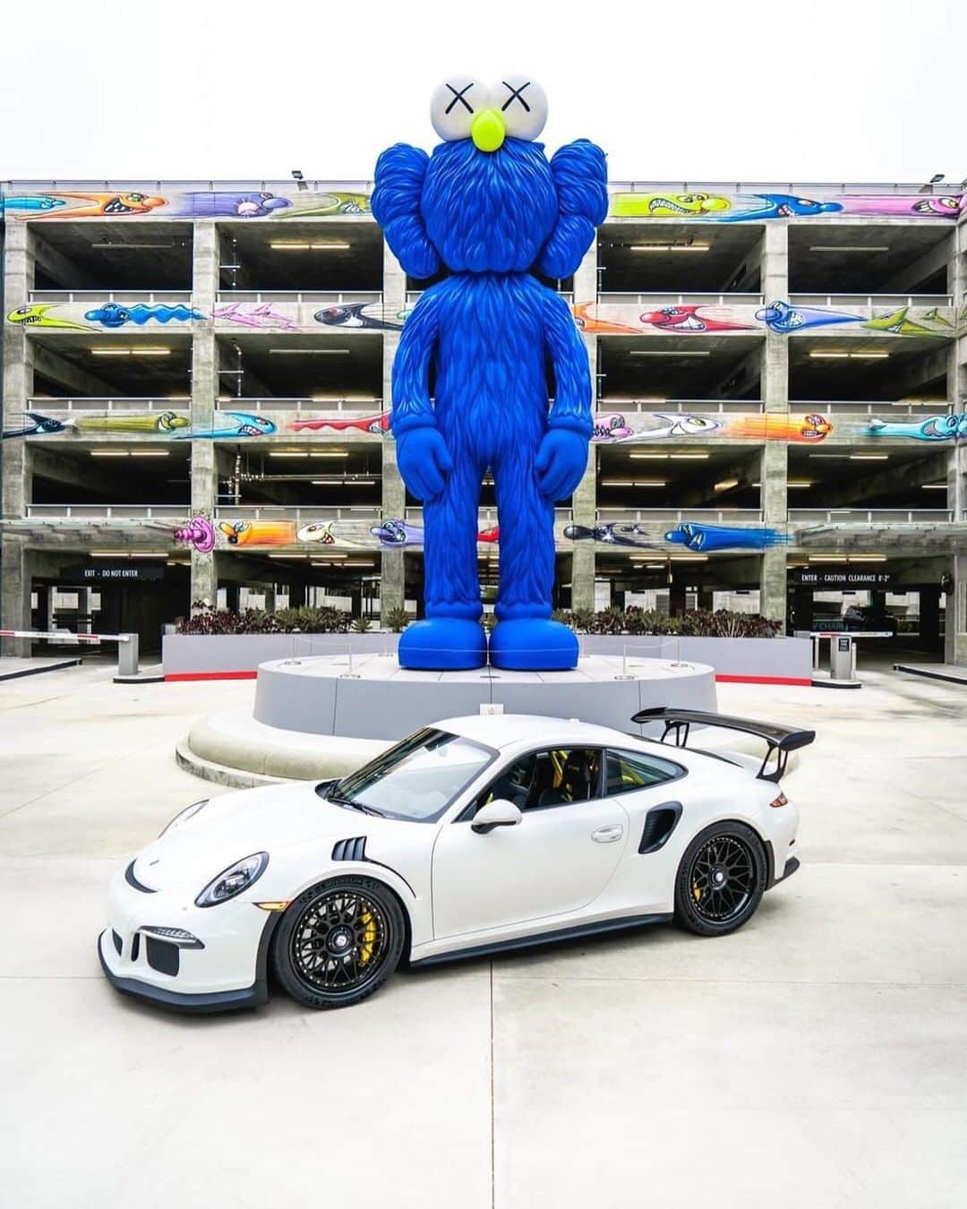 CarsWithoutLimitsさんのインスタグラム写真 - (CarsWithoutLimitsInstagram)「Follow @arty.pa and check out his insane GT3RS🔥 #carswithoutlimits #porsche #gt3rs」7月20日 14時19分 - carswithoutlimits