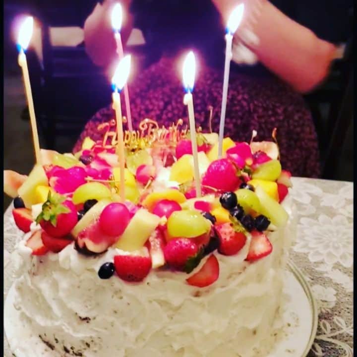 ミスター黒猫（黒猫仙人）のグルメインスタ