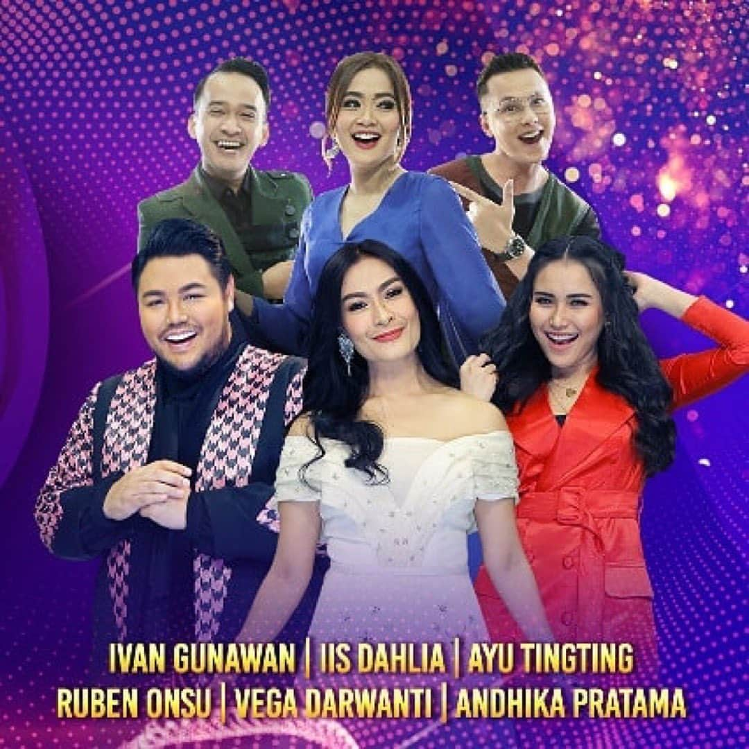 Ivan Gunawanさんのインスタグラム写真 - (Ivan GunawanInstagram)「Posted @withrepost • @kdiofficial KONTES KDI 2019! MULAI SENIN 22 JULI . . Saksikan Kontes KDI 2019, dimana 20 besar peserta akan menunjukkan suara dan bakatnya disini! Mulai Senin, 22 Juli, Pukul 20.00 WIB LIVE Hanya di MNCTV. . . #KONTESKDI2019」7月20日 15時22分 - ivan_gunawan