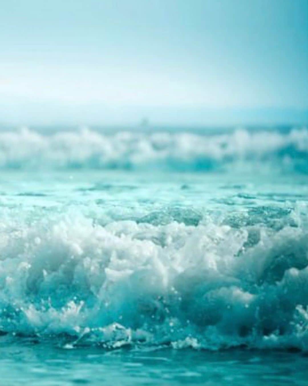 ユミ さんのインスタグラム写真 - (ユミ Instagram)「the beginning of a new phase of life💙🌊🐋🌎🛫﻿ love the earth👄  protect the ocean 🤝🤝﻿ 愛する海のためにできることを 少しずつでも✍🏾💙🦈💭﻿ ﻿ ﻿ #sea#ocean#protecttheocean#pj」7月20日 16時09分 - yuminchu1029