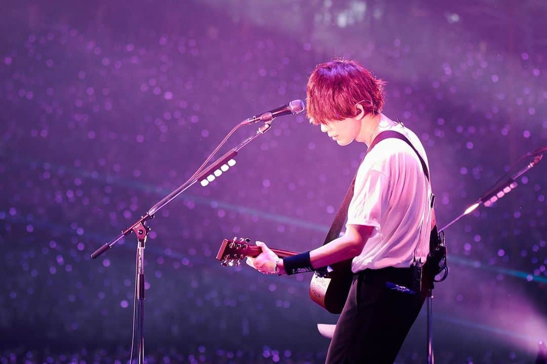 BUMP OF CHICKENさんのインスタグラム写真 - (BUMP OF CHICKENInstagram)「#BUMPOFCHICKEN TOUR 2019 #auroraark at MetLife Dome Photo by @yoshiharuota」7月20日 16時41分 - bumpofchickenofficial