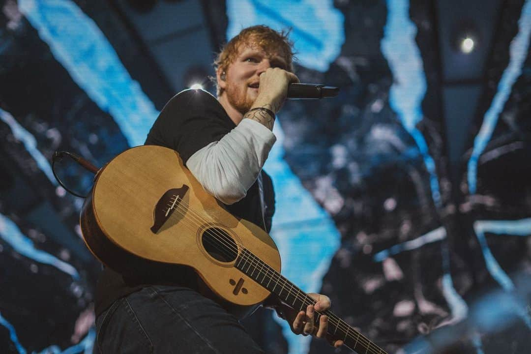 エド・シーランさんのインスタグラム写真 - (エド・シーランInstagram)「Moscow ! 📸 @zakarywalters #dividetour」7月20日 22時36分 - teddysphotos