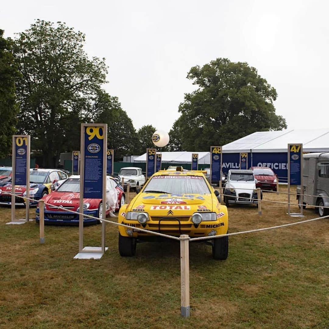 Citroënさんのインスタグラム写真 - (CitroënInstagram)「Citroën lovers!  The “Rassemblement du Siècle” (Collectors Gathering) is happening as we speak, and until July 21st. 🎶Thousands of Citroën,  Old and new, Parked at La Ferté Vidame in the Perche, France 🇫🇷. Waiting for you! 🎶  #Citroën100 #InspiredByYou #Citroen #Cars #CarsOfInstagram #InstaCar #ClassicCar #CarShow #PicOfTheDay」7月20日 22時38分 - citroen