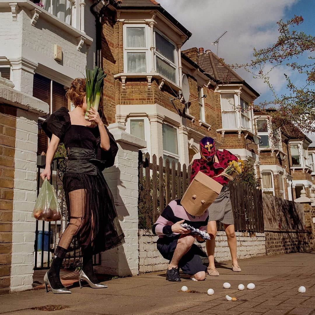 TOGAさんのインスタグラム写真 - (TOGAInstagram)「TOGA PULLA SS2019  Waffle jersey top and  Nylon corset pleated skirt featured in @metal_magazine ・ Styling @lyla.cheng Photographer @emmetgreen ・ #toga #togaarchives #togapulla #togapulla19ss #トーガ #トーガアーカイブス #トーガプルラ #metalmagazine」7月20日 17時31分 - togaarchives