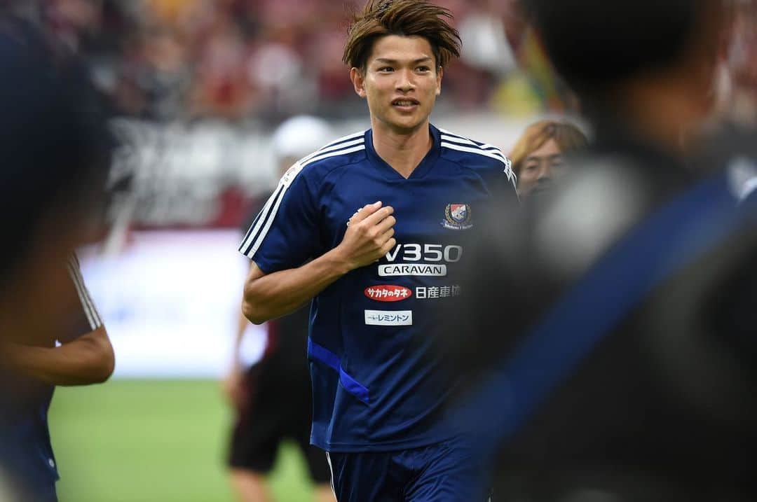 のインスタグラム：「#fmarinos #jleague #Jリーグ #warmup #ウォームアップ」
