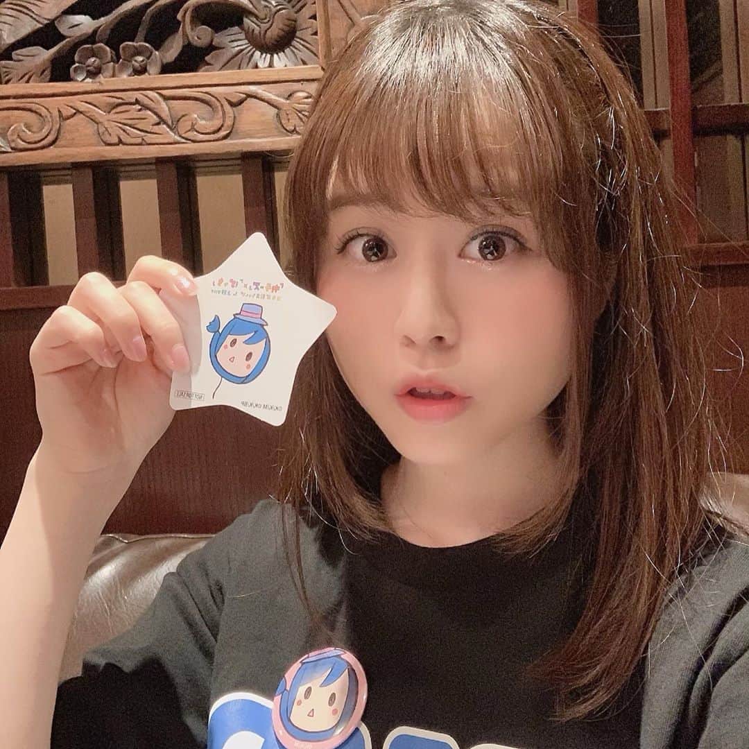 日岡なつみのインスタグラム：「さっちゃんおめでとう🥳❤︎ #三ツ星カラーズ」