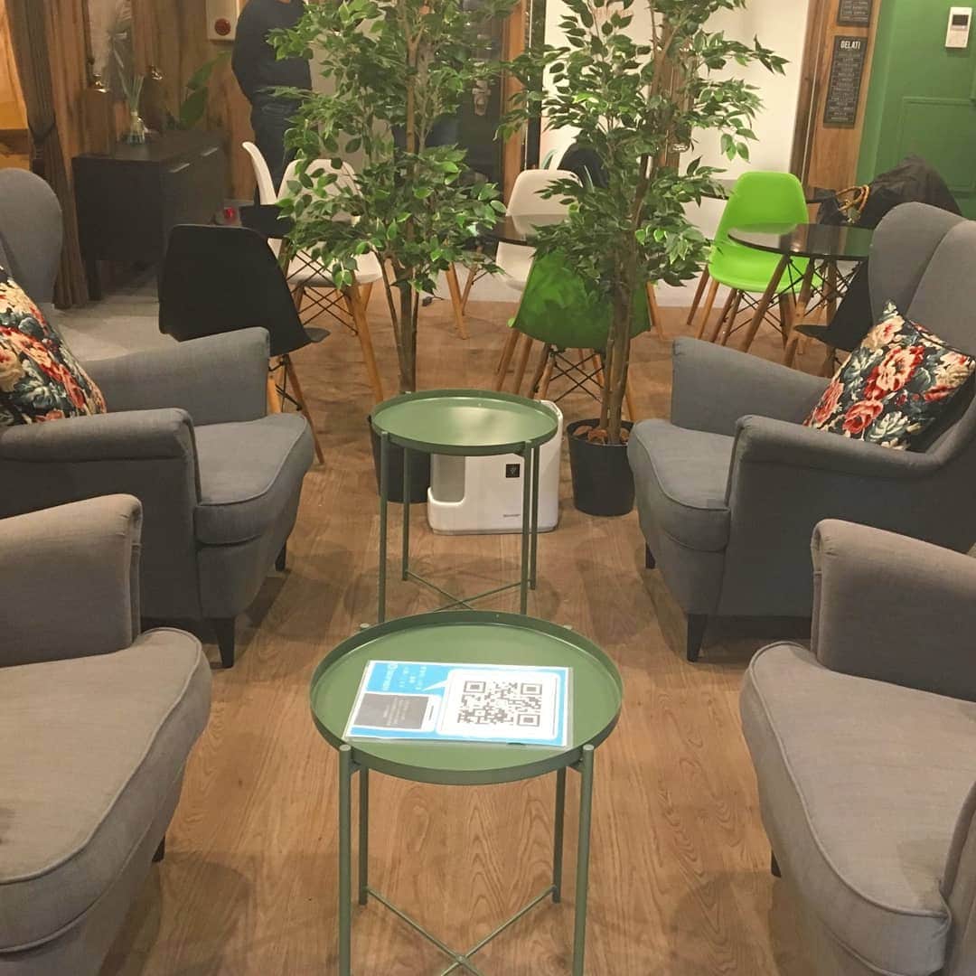 いいオフィスのグルメインスタ