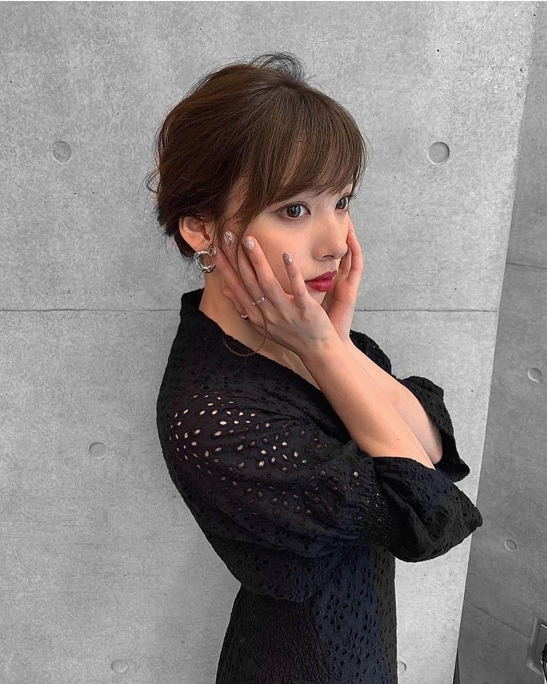 谷川菜奈さんのインスタグラム写真 - (谷川菜奈Instagram)「@takayukiabe3 にヘアアレンジしてもらったよ❤︎ ピアスはお気に入りの ☑︎ シルバー925 リンプピアス ZOZOTOWNにてタイムセール価格（7月22日 01:59まで） ¥8,640税込⇨¥3,456税込（60%OFF）❣️ @leannofficial  #LEANN#leannofficial #リーン」7月20日 19時06分 - pechi.130