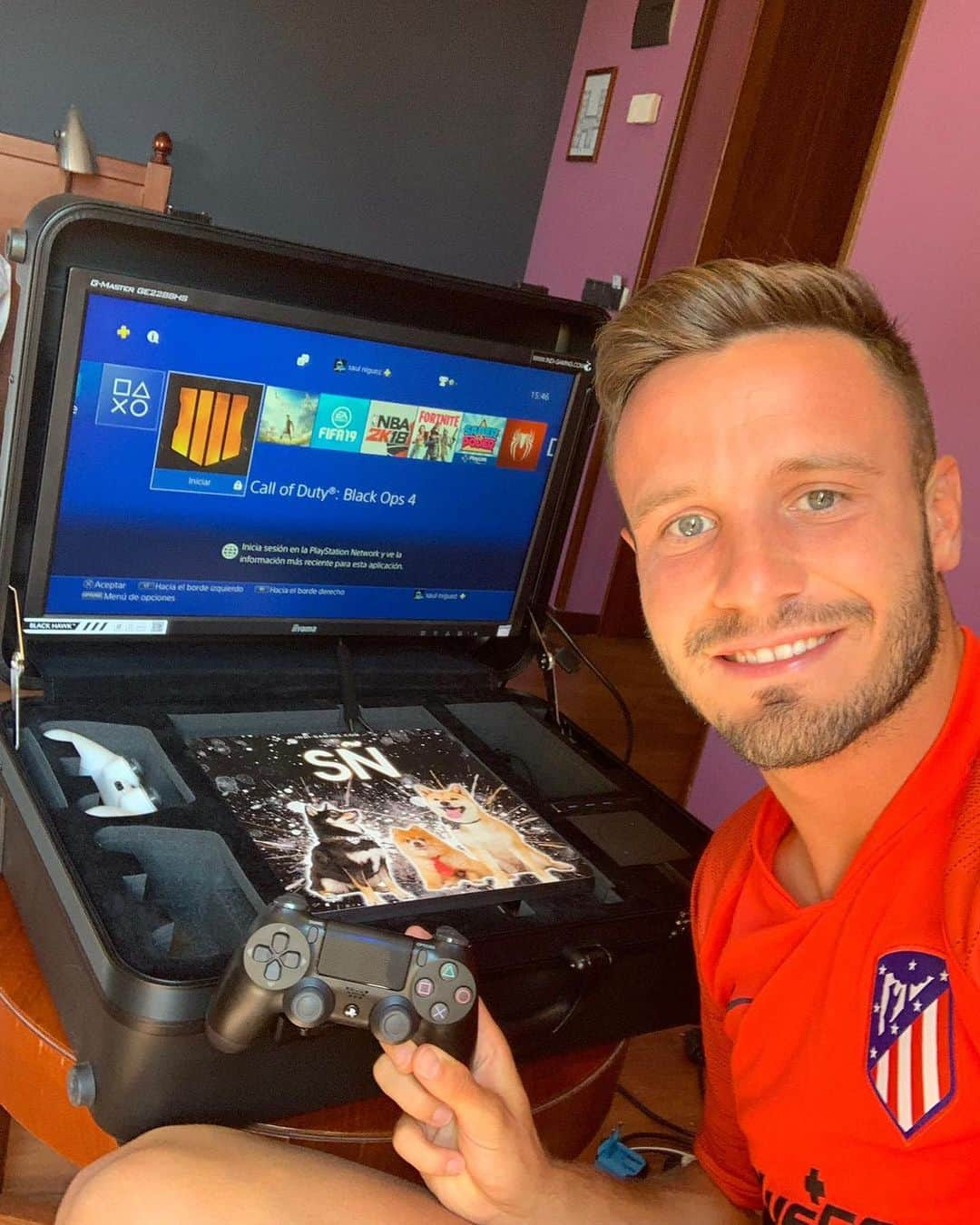 サウル・ニゲスさんのインスタグラム写真 - (サウル・ニゲスInstagram)「Así sí. Gracias @indigaming 🎮 🕹」7月20日 19時14分 - saulniguez