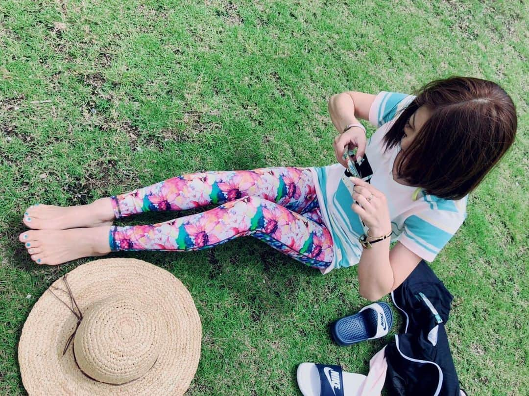 水田真依子さんのインスタグラム写真 - (水田真依子Instagram)「インスタ写真部隊裏！笑笑  SUP乗りにきてー^ ^  シーパーク大浜 仙酔島で SUP体験できます♫  お待ちしてます！  #海遊び #海 #ビーチ #beach #景色最高 #景色綺麗 #熱帯魚 #summerstyle #海綺麗 #beachstyle #シュノーケル #japanesegirl #pandan #pandanisland #aacckids #sunshine #sexy #夏の思い出 #夏休み #夏 #最高 #いい天気 #水着 #ファッション #サーフィン #オシャレ #プール #ビキニ #日焼け #海行きたい」7月20日 19時21分 - maikosebasu