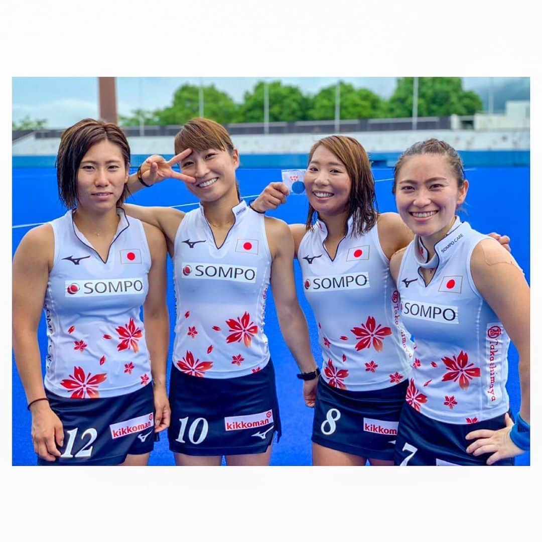 永井葉月さんのインスタグラム写真 - (永井葉月Instagram)「_______________________________________________ @nagai__yuri  @mini.s_20 @capy.34__  Older sisters🏑🌸💗 #フィールドホッケー #fieldhockey  #sisters #bff👭 #さくらジャパン」7月20日 20時21分 - hazuki815hazuki