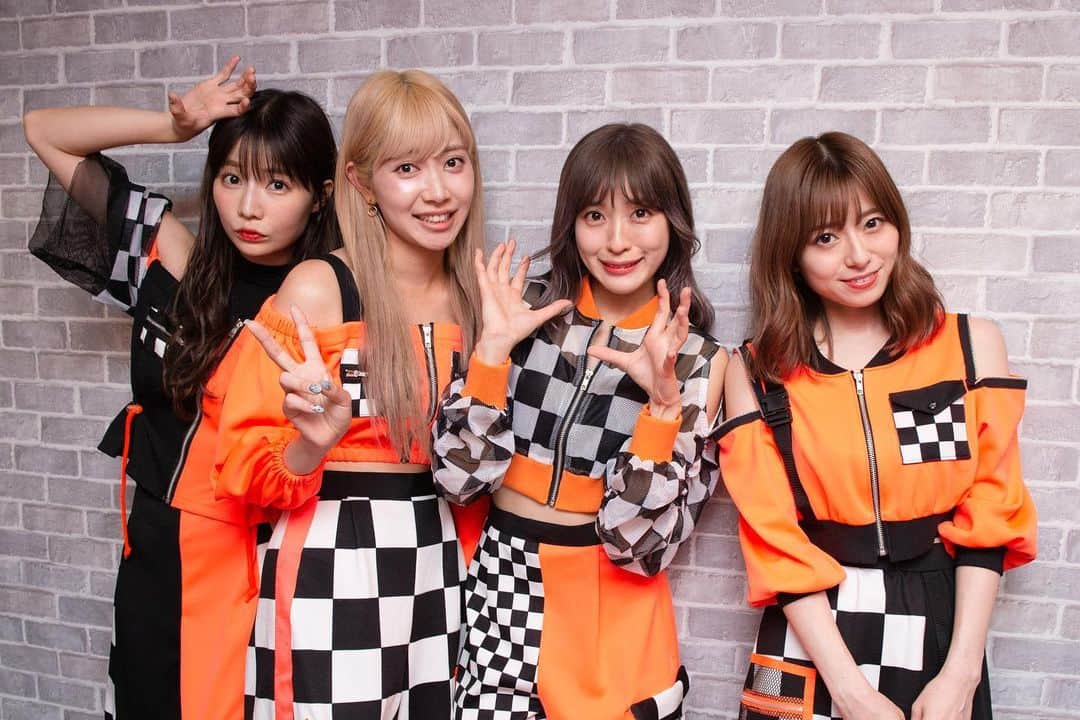 のインスタグラム：「#マイナビ未確認フェスティバル2019 ✨﻿ このあと🏁SILENT SIREN🏁先生が登場するぞ〜🔥🎶 ﻿ ﻿ お楽しみにッ💞✌🏻💫💫﻿ ﻿ #未確認#ライブステージ﻿ #SILENTSIREN #渋谷duomusicexchange ﻿ #夏フェス#音楽﻿ #10代アーティスト﻿ #東京#tokyo#入場無料」