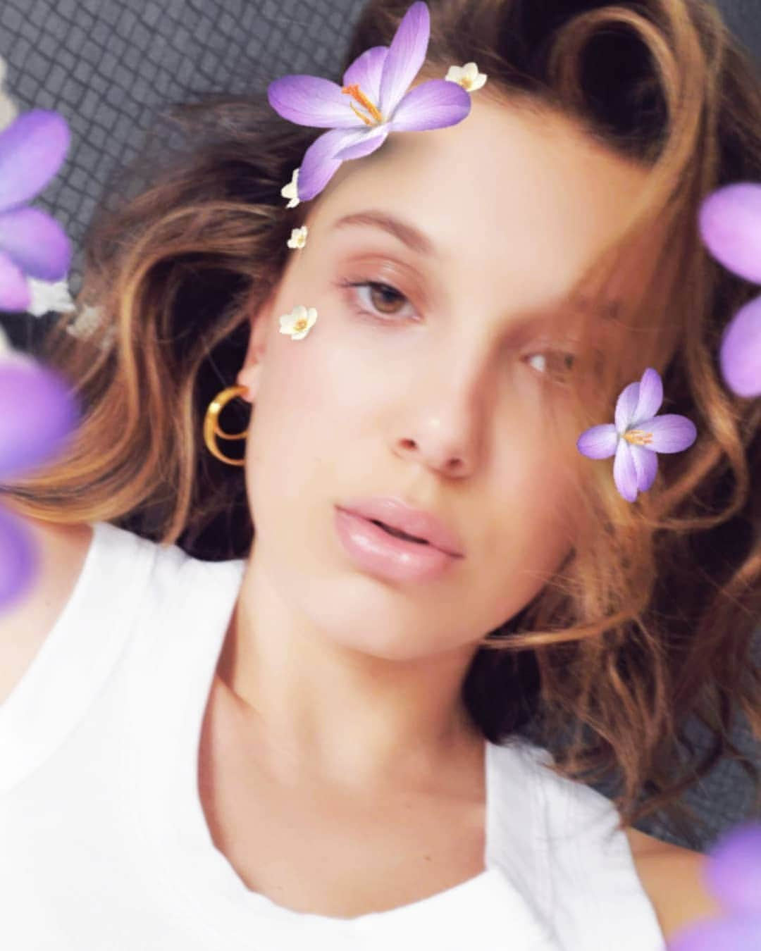 ミリー・ボビー・ブラウンさんのインスタグラム写真 - (ミリー・ボビー・ブラウンInstagram)「jolie en violet 👼☁️」7月20日 20時19分 - milliebobbybrown