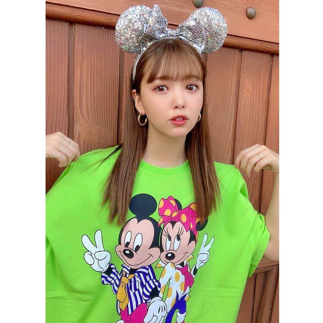 藤田ニコル にこるん さんのインスタグラム写真 藤田ニコル にこるん Instagram 昨日からディズニーとnicoronのコラボtシャツがトゥーンタウンで売ってるよ 7月日 時19分 2525nicole2