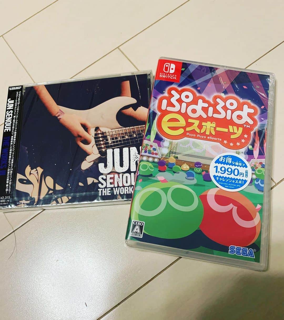 Ikuoさんのインスタグラム写真 - (IkuoInstagram)「Nintendo Switch 版の「ぷよぷよ eスポーツ」のメインテーマでベースを弾いています！その楽曲も収録された「JUN SENOUE THE WORKS III」 発売中です！！ #ikuo  #bassist  #junsenoue  #puyopuyoesports」7月20日 20時31分 - ikuobass