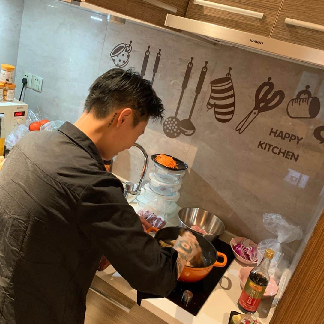 ジャン・ジェナリンさんのインスタグラム写真 - (ジャン・ジェナリンInstagram)「🥂🥘🏡🧸🥰🥰 #homesweethome #homemade #cookinglight #dailyfood」7月20日 20時46分 - jienalinzhang