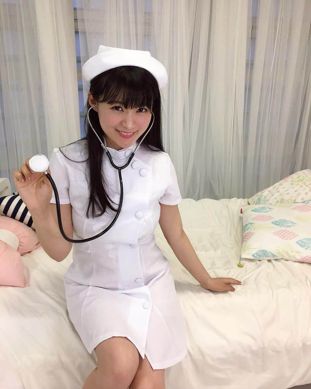 星名美津紀さんのインスタグラム写真 - (星名美津紀Instagram)「みなさん😚 お身体元気ですか？  無理しないでね❤️ #ナースコスプレ💉 #mizukihoshina #星名美津紀 #本日のオフ会衣装 #ありがとうございました #nursecostume」7月20日 22時47分 - hoshina_mizuki
