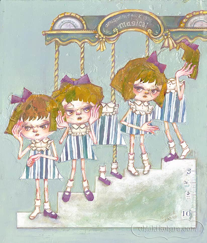 チアキコハラのインスタグラム：「《大人になるまで、まって。》 . #大人っていつから  #子供に戻りたいって思ったらもう大人  #childbirth #ふたごコーデ #双子  #いや、四つ子か #よつご #女の子#stripe #merrygoround #遊園地#遊樂園#amusementpark #quadruplet #art#artwork#quadrupletsbabies  #大人になるまで待てるかな？」